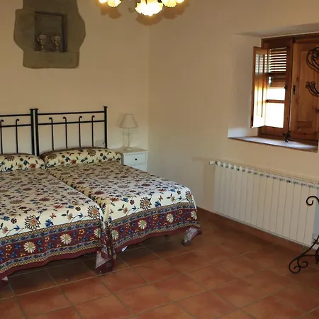 Masia Cal Mas * Sant Serni de Llanera